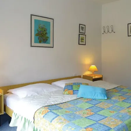 Apartman Three-bedroom In *